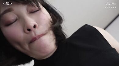 【中文字幕】逆3P姉弟近亲相奸 刺青入れてグレた弟を更生させる癒らし励まし禁断中出し